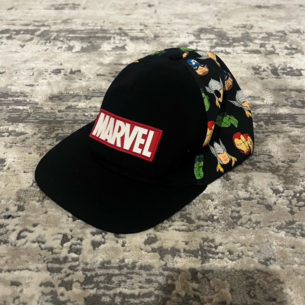 Marvel Black Avengers Cap